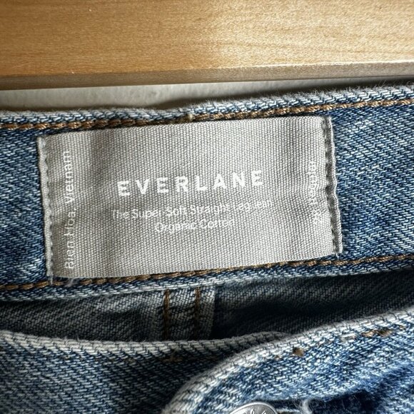 Everlane Womens Super Soft Straight Leg Jeans Size 28 Cotton Med Wash Mid Rise - Picture 3 of 12